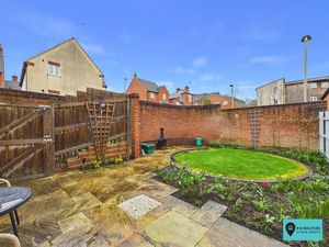 Garden - click for photo gallery